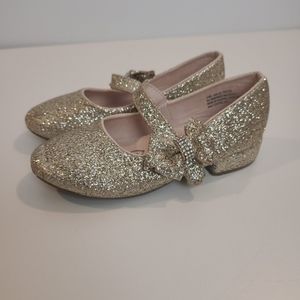 Olive & Edie dress shoes